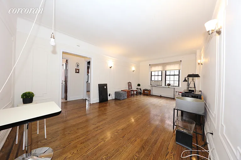 New York City Real Estate | View 25-90 35th Street, 6G | room 3 | View 4