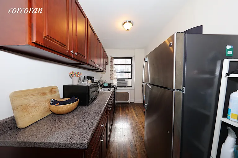New York City Real Estate | View 25-90 35th Street, 6G | room 8 | View 9