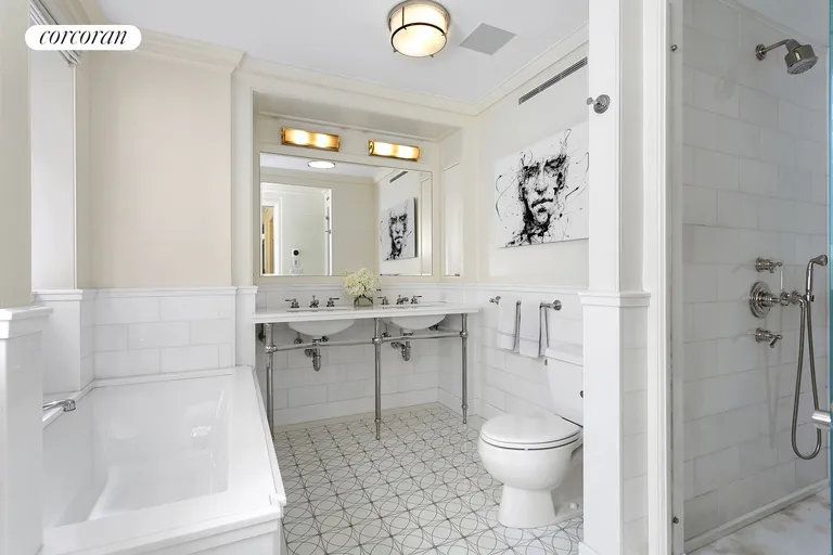 New York City Real Estate | View 1045 Park Avenue, 7AB | Master Bathroom | View 9