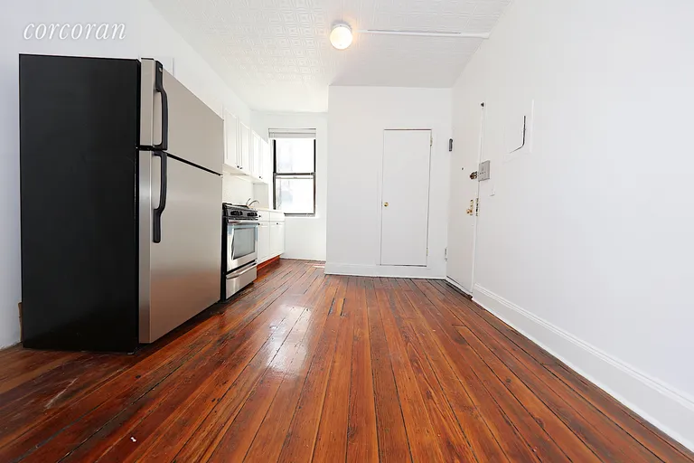 New York City Real Estate | View 268 West 12th Street, 4E | room 8 | View 9