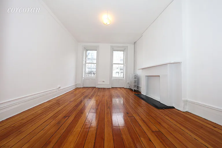 New York City Real Estate | View 268 West 12th Street, 4E | room 1 | View 2