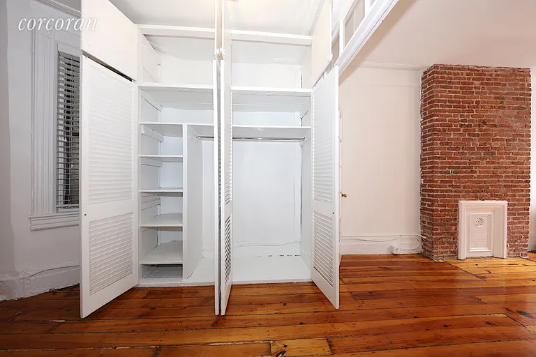 New York City Real Estate | View 268 West 12th Street, 2W | room 8 | View 9
