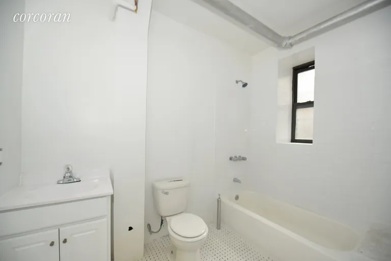 New York City Real Estate | View 65 East 175th Street, 1A | room 4 | View 5