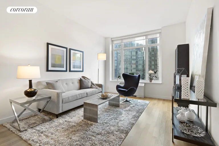 New York City Real Estate | View 325 Fifth Avenue, 21-G | room 1 | View 2