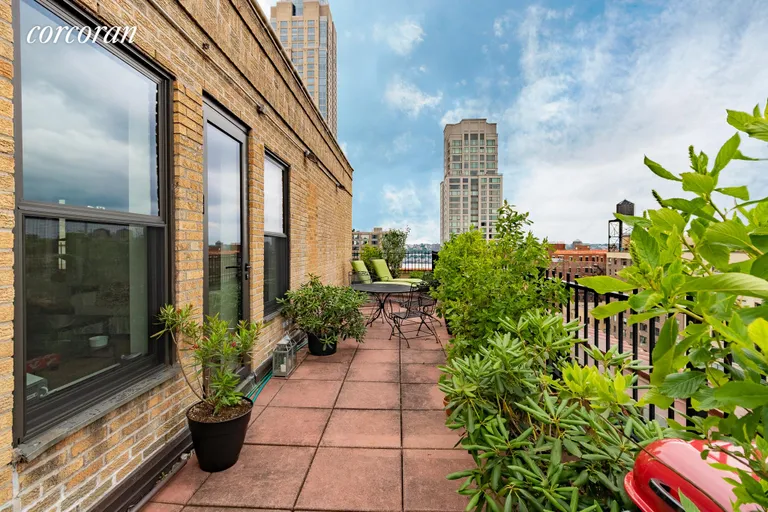 New York City Real Estate | View 235 West End Avenue, PHC | room 3 | View 4