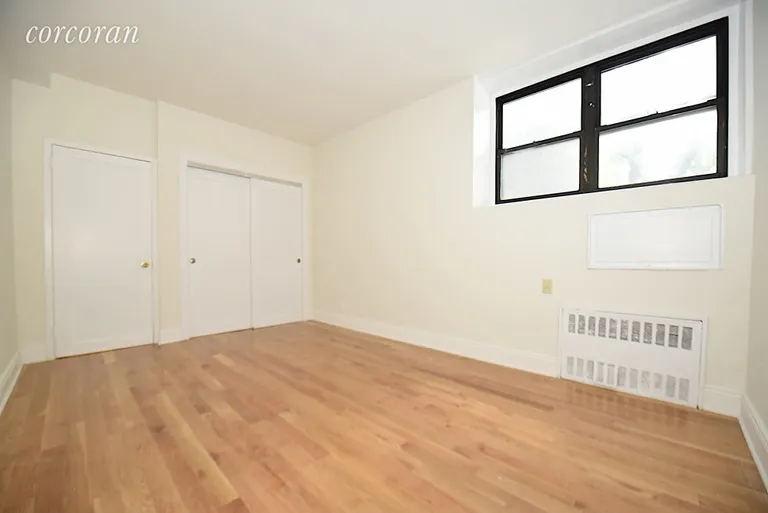 New York City Real Estate | View 200 West Kingsbridge Road, 1L | room 6 | View 7