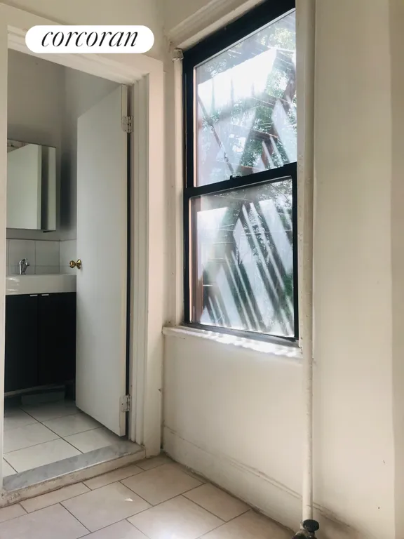 New York City Real Estate | View 100 South 2Nd Street, 2 | room 2 | View 3