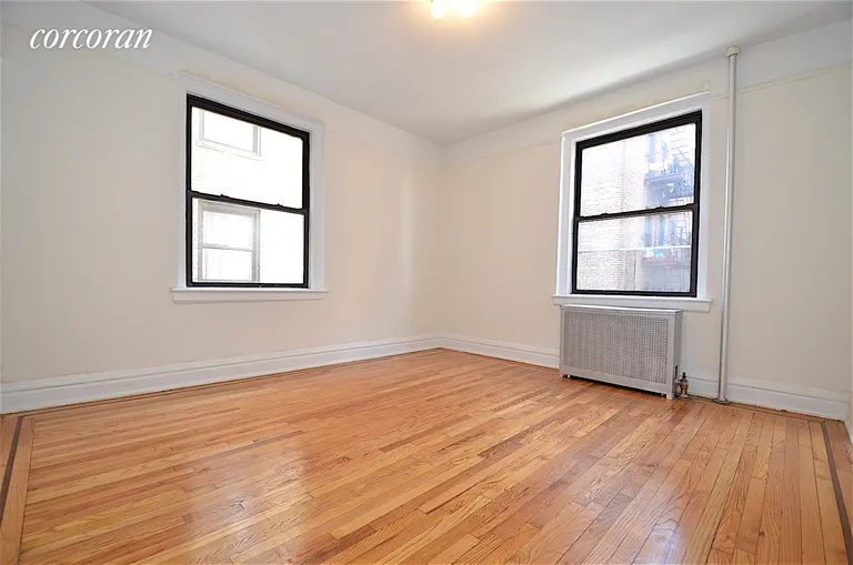 New York City Real Estate | View 25-90 35th Street, 3L | room 2 | View 3