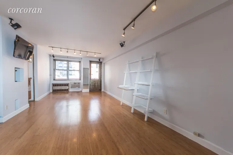 New York City Real Estate | View 170 West 23rd Street, 4J | 1 Bath | View 1