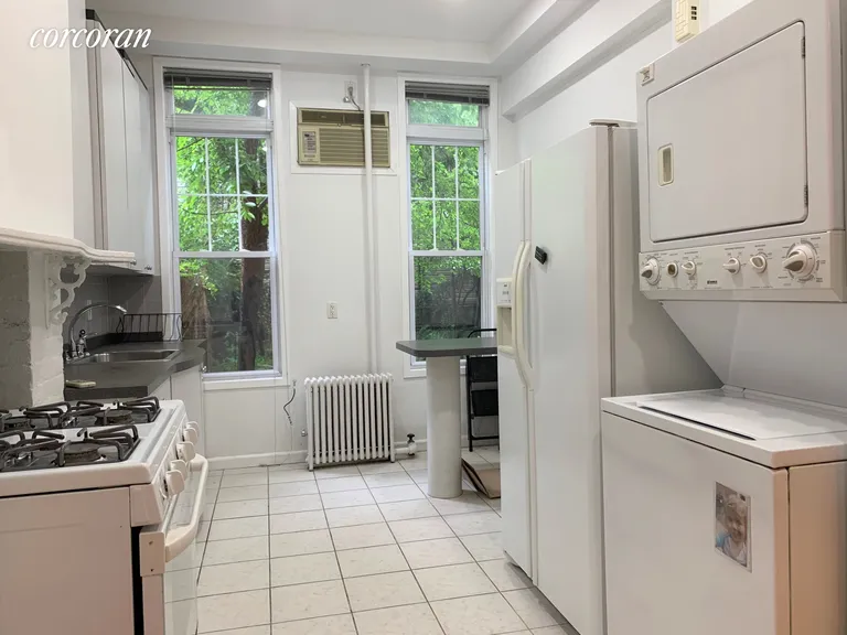 New York City Real Estate | View 112 Bedford Avenue, 1L | 1 Bed, 1 Bath | View 1