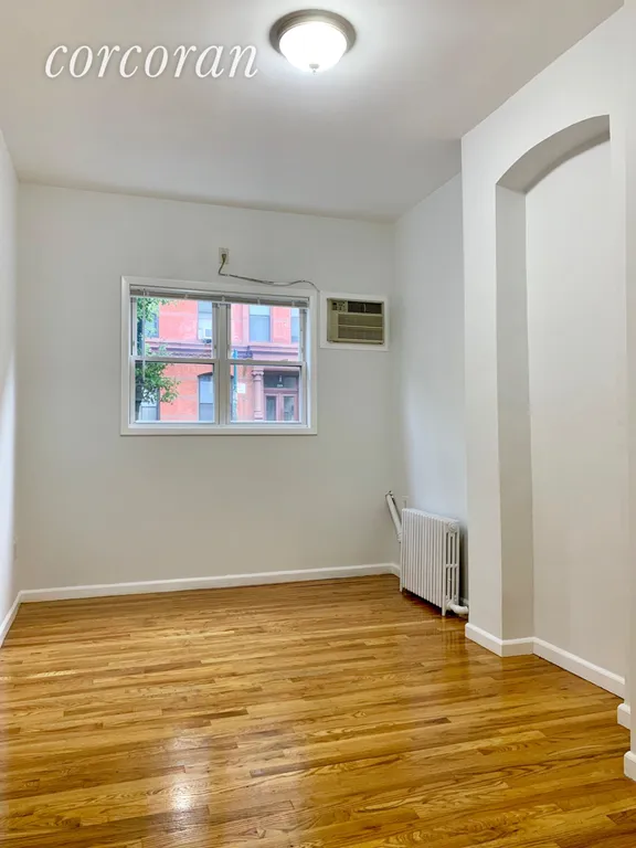 New York City Real Estate | View 112 Bedford Avenue, 1L | room 3 | View 4