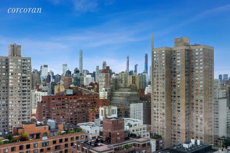 New York City Real Estate | View 52 East End Avenue, 22B | 1 Bed, 1 Bath | View 1