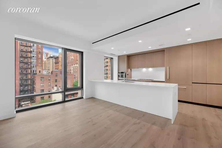 New York City Real Estate | View 200 East 21st Street, 7A | room 1 | View 2