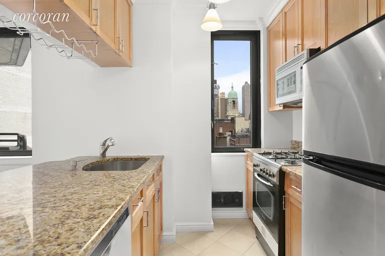 New York City Real Estate | View 455 EAST 86TH STREET, 7A | room 5 | View 6