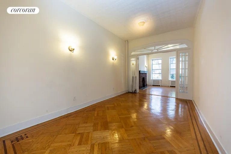 New York City Real Estate | View 219 5th Avenue, 2R | room 2 | View 3