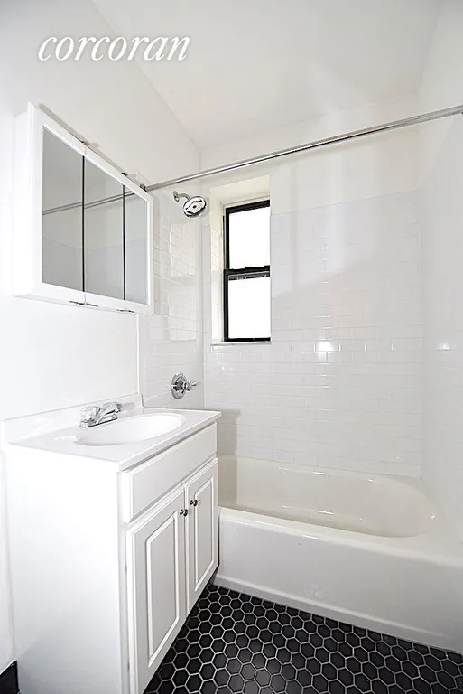 New York City Real Estate | View 34-20 32nd Street, 2C | room 10 | View 11