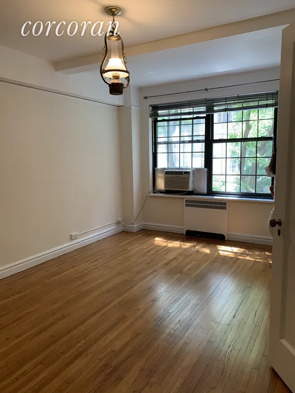 New York City Real Estate | View 17 West 67th Street, 3B | room 5 | View 6