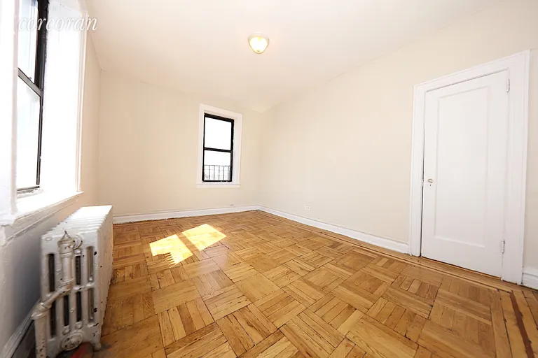 New York City Real Estate | View 26-80 30th Street, 6N | room 4 | View 5