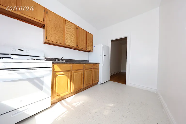 New York City Real Estate | View 26-80 30th Street, 6N | room 8 | View 9