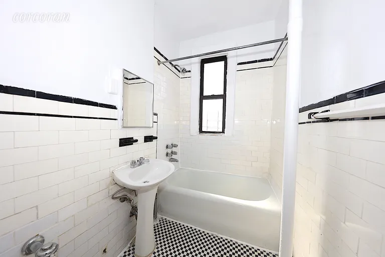 New York City Real Estate | View 26-80 30th Street, 6N | room 10 | View 11