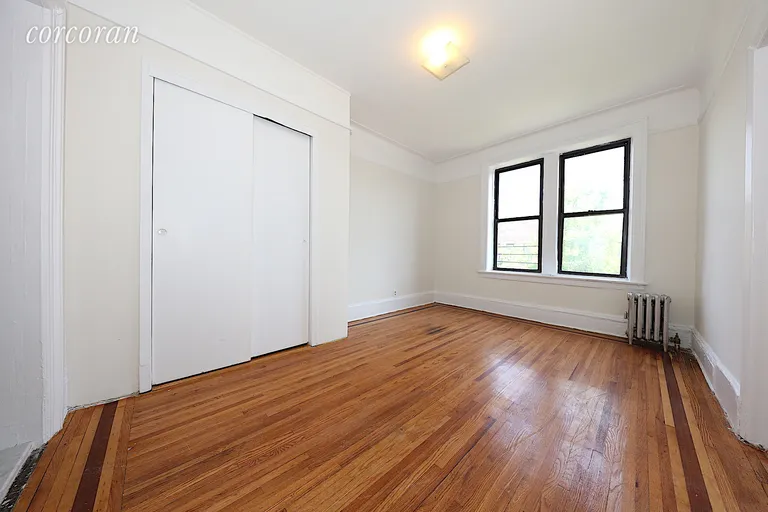 New York City Real Estate | View 22-06 38th Street, 4-J | room 2 | View 3