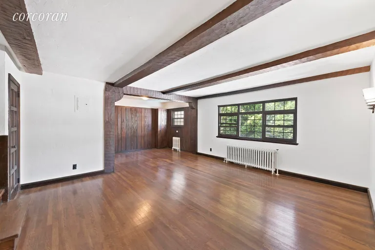 New York City Real Estate | View 38-12 213th Street, 8 | 3 Beds, 2 Baths | View 1