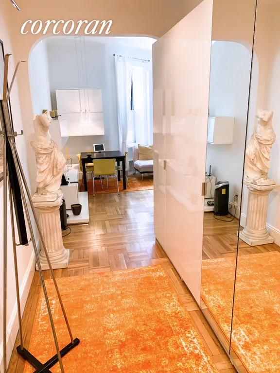 New York City Real Estate | View 107 West 82nd Street, 1B | room 1 | View 2