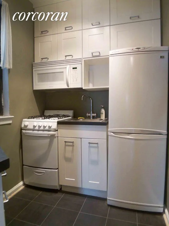 New York City Real Estate | View 416 East 83rd Street, D5 | 1 Bath | View 1