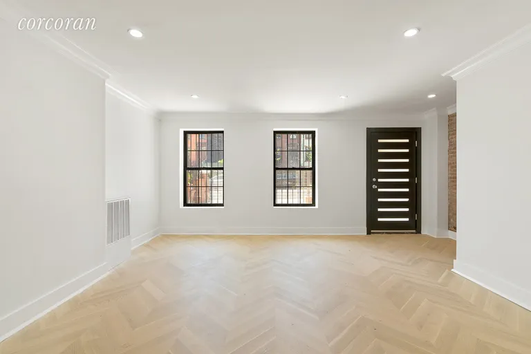 New York City Real Estate | View 319 Quincy Street, 1 | 2 Beds, 1 Bath | View 1