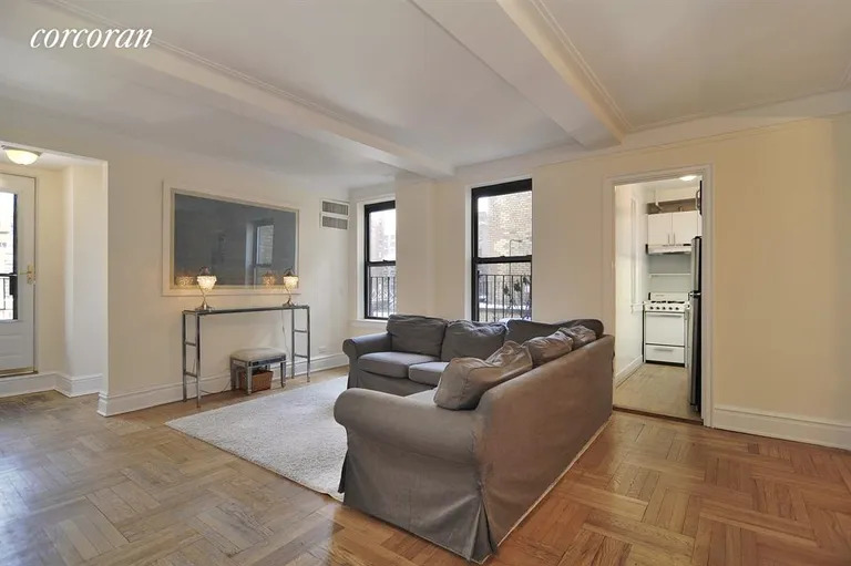 New York City Real Estate | View 333 East 53rd Street, 11A | 1 Bed, 1 Bath | View 1