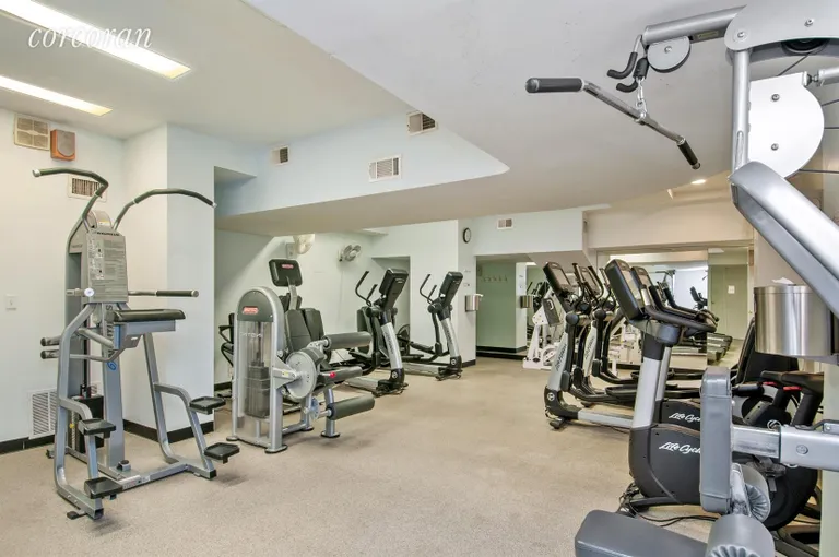 New York City Real Estate | View 340 East 64th Street, 18L | Gym | View 10