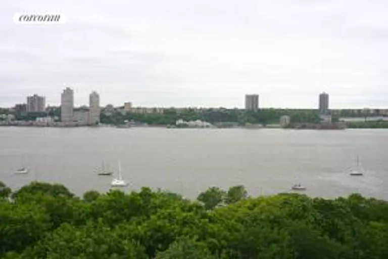 New York City Real Estate | View 118 Riverside Drive, 11B | 3 Beds, 3 Baths | View 1