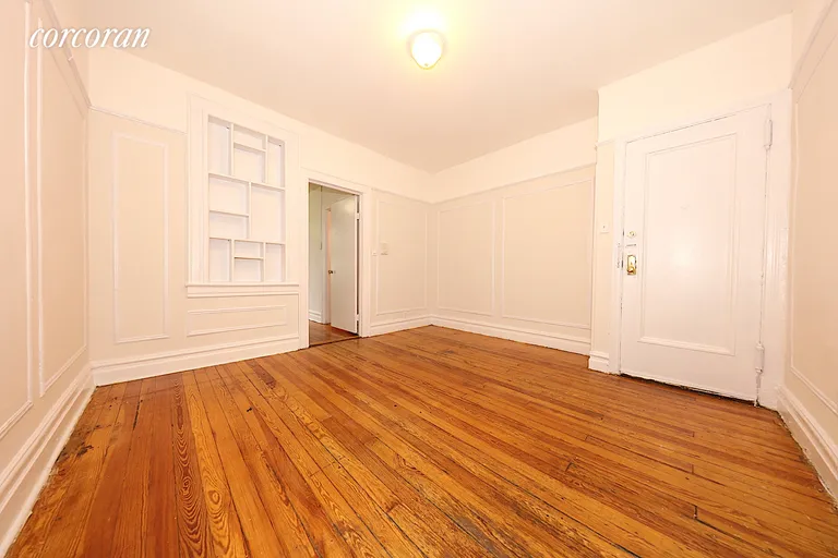 New York City Real Estate | View 30-18 43rd Street, 6 | room 2 | View 3