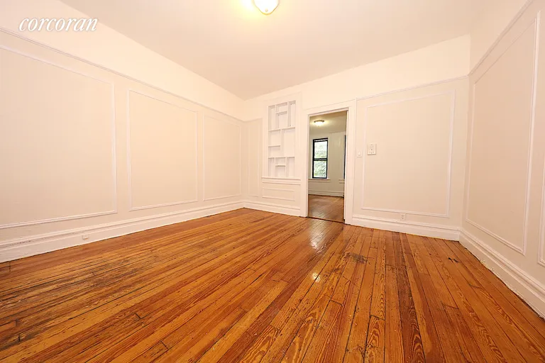 New York City Real Estate | View 30-18 43rd Street, 6 | room 3 | View 4