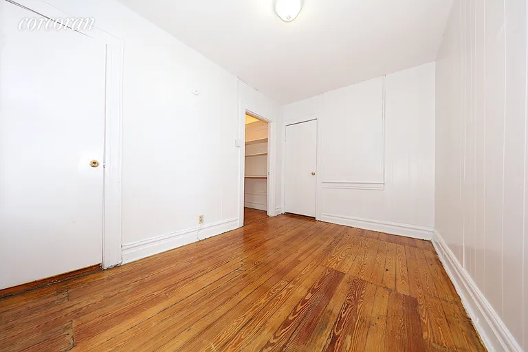New York City Real Estate | View 30-18 43rd Street, 6 | room 5 | View 6