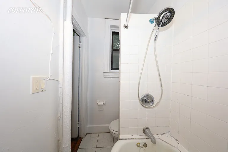 New York City Real Estate | View 30-18 43rd Street, 6 | room 11 | View 12