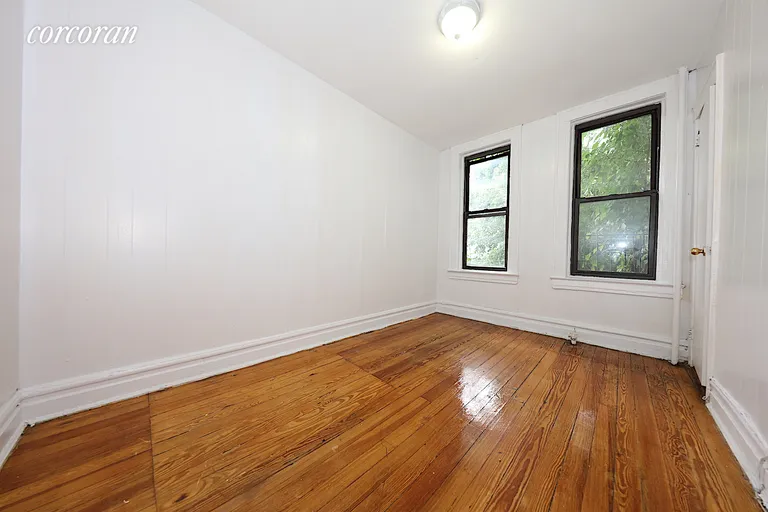 New York City Real Estate | View 30-18 43rd Street, 6 | room 6 | View 7