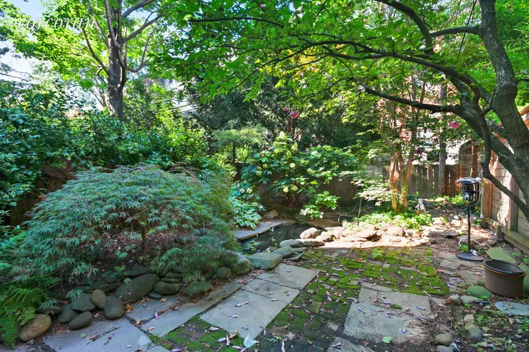 New York City Real Estate | View 215 Berkeley Place, GARDEN | room 7 | View 8