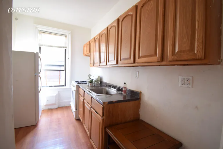 New York City Real Estate | View 1647 Summerfield Street, 3R | room 2 | View 3