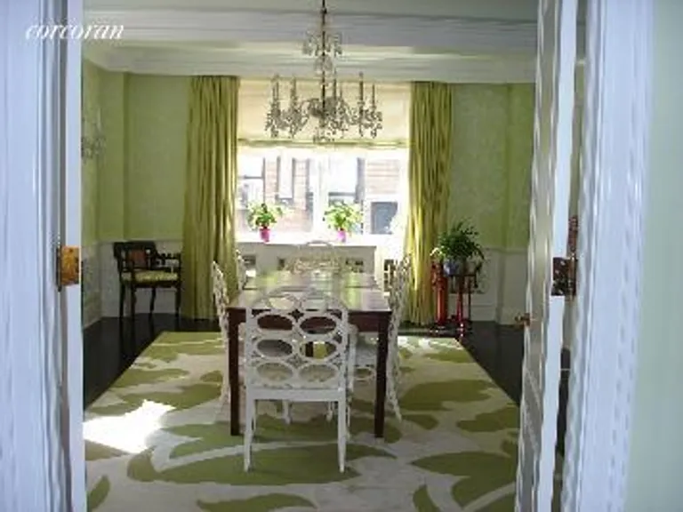 New York City Real Estate | View 1112 Park Avenue, 12A | Formal Dining Room | View 2