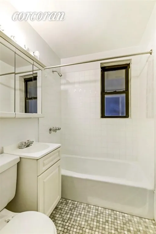 New York City Real Estate | View 216 6th Avenue, 4B | room 2 | View 3