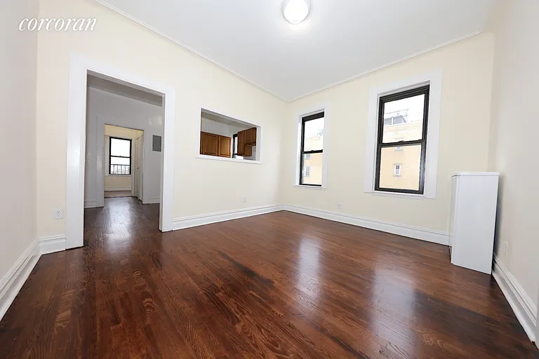 New York City Real Estate | View 30-90 38th Street, 4R | 4 Beds, 1 Bath | View 1