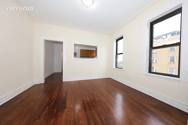 New York City Real Estate | View 30-90 38th Street, 4R | room 2 | View 3
