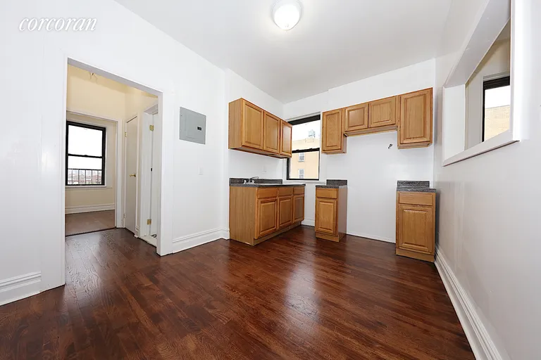 New York City Real Estate | View 30-90 38th Street, 4R | room 13 | View 14