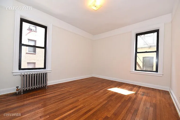 New York City Real Estate | View 25-41 30th Road, 2B | room 3 | View 4