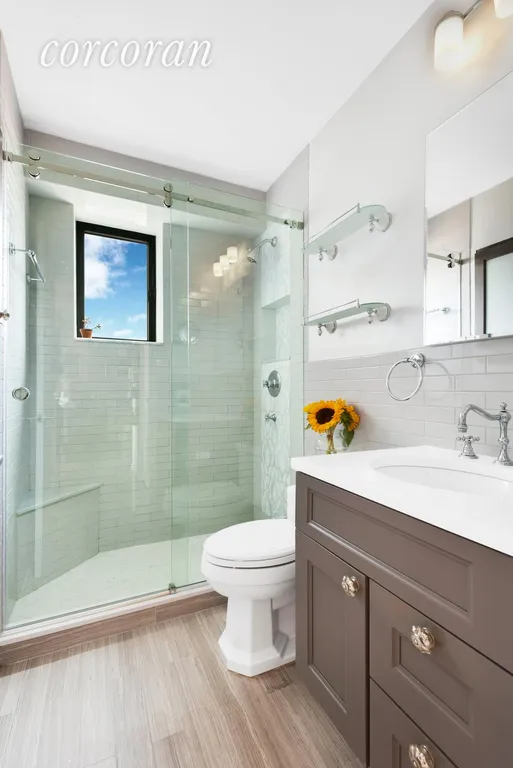 New York City Real Estate | View 45 East 25th Street, 32A | NEW WINDOWED BATH! | View 7