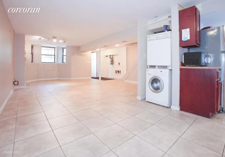 New York City Real Estate | View 1531 Union Street, Garden | 2 Beds, 1 Bath | View 1