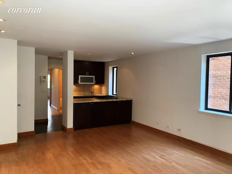 New York City Real Estate | View 164 Bank Street, 4B | room 2 | View 3