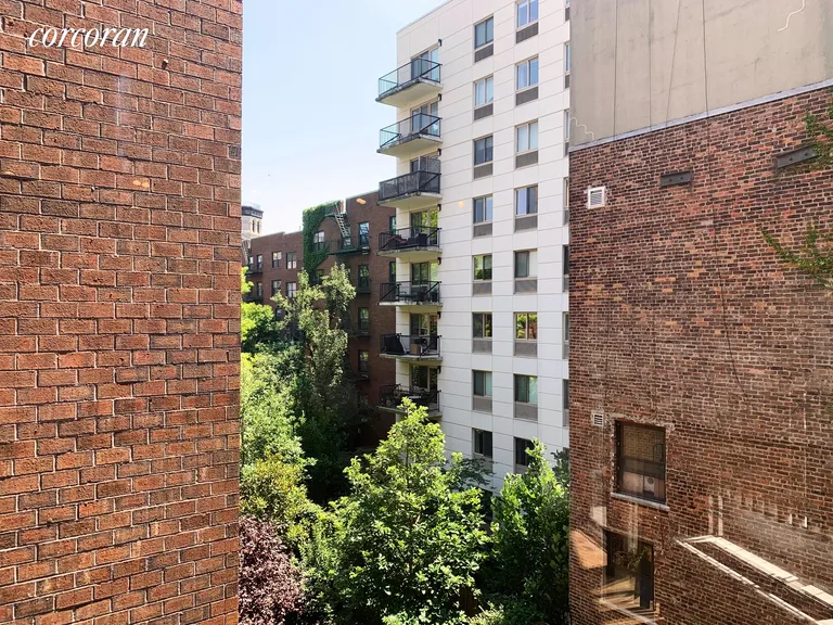 New York City Real Estate | View 164 Bank Street, 4B | room 17 | View 18