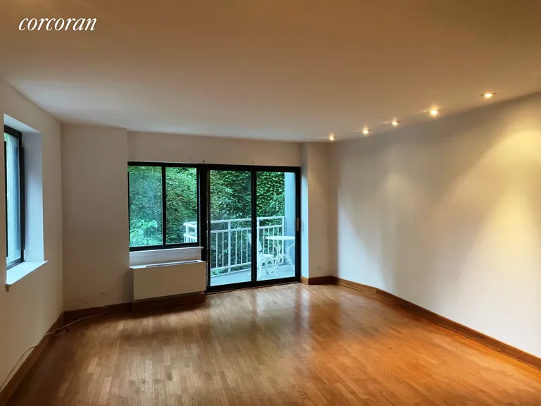 New York City Real Estate | View 164 Bank Street, 4B | room 1 | View 2
